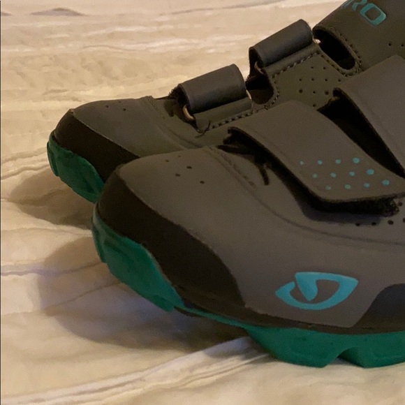 Cycling shoes - Picture 3 of 7